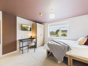 Photo 4- click for photo gallery